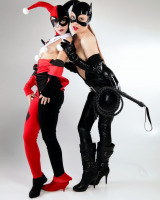 Isabella and Tanya - Gotham Sirens - 13-0013